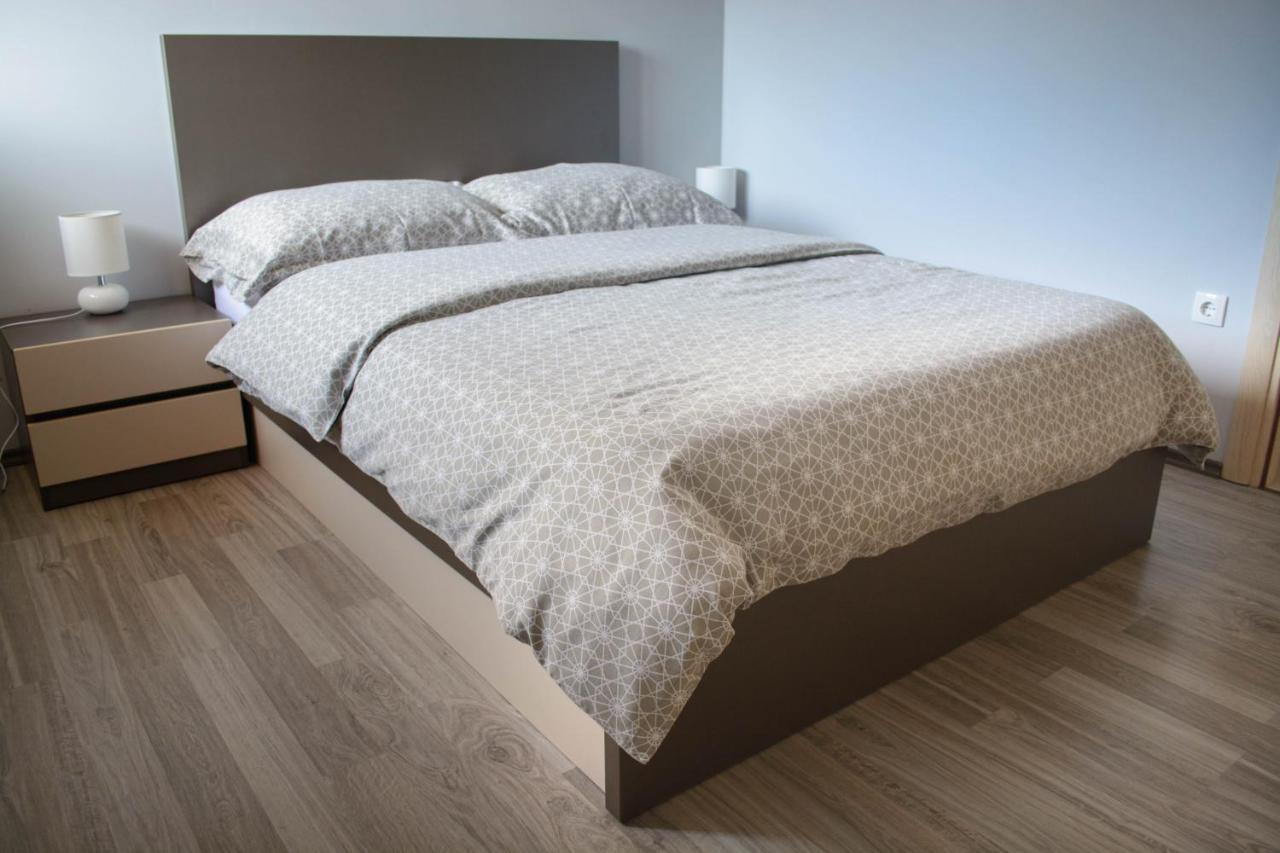 Apartmani Janjic Banja Luka Buitenkant foto