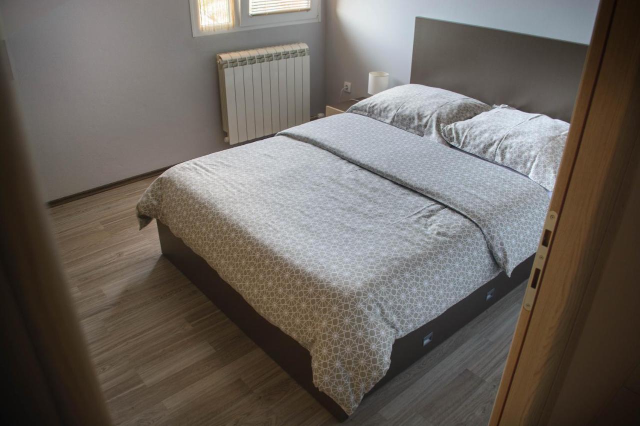 Apartmani Janjic Banja Luka Buitenkant foto